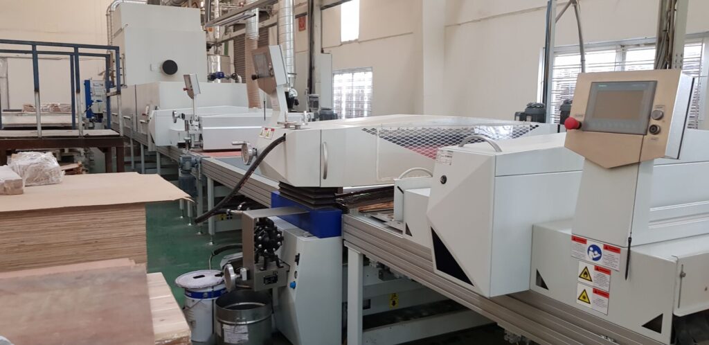 Plywood Production at Norwood